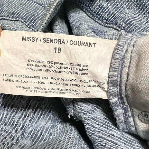 Gloria Vanderbilt All-Around Slimming Effect Striped Capri Women’s (Sz 18) - Picture 4 of 10